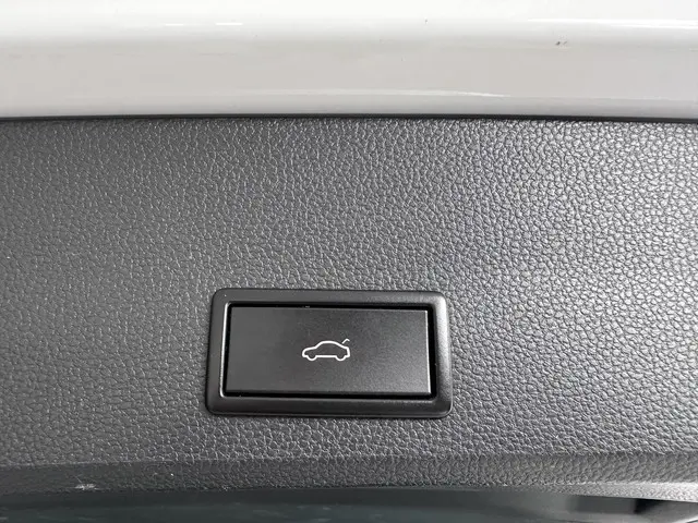 SEAT Arona 3