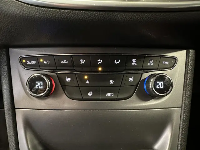 Opel Astra 1.0 Business+ 2016 Benzine 11