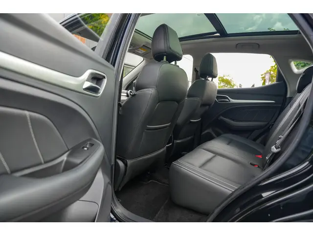 MG ZS EV MG Luxury 45 kWh 2020 Elektrisch 10