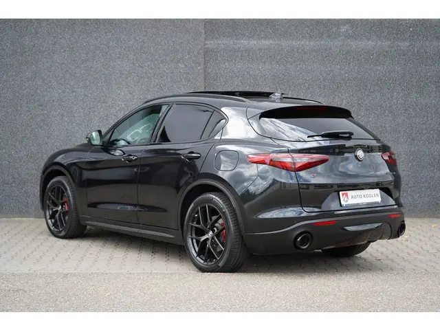 Alfa Romeo Stelvio 2.0 T Q4 B-Tech 2019 Benzine 3