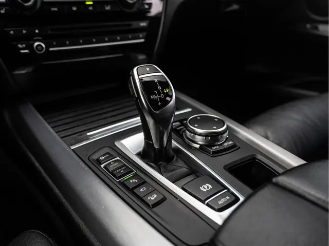 BMW X5 XDrive40d High Executive 2015 Diesel 26