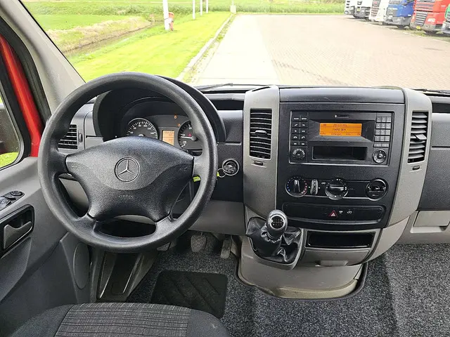 Mercedes-Benz Sprinter 513 2015 Diesel 8