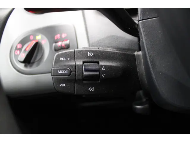 SEAT Ibiza 1.2 Reference 2013 Benzine 14