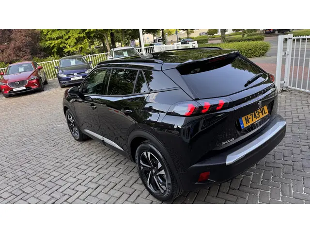 Peugeot e-2008 EV Allure Pack 50 kWh 2022 Elektrisch 10