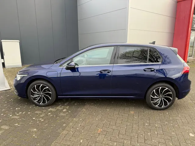 Volkswagen Golf 1.4 eHybrid GTE 2022 Hybride Benzine 12