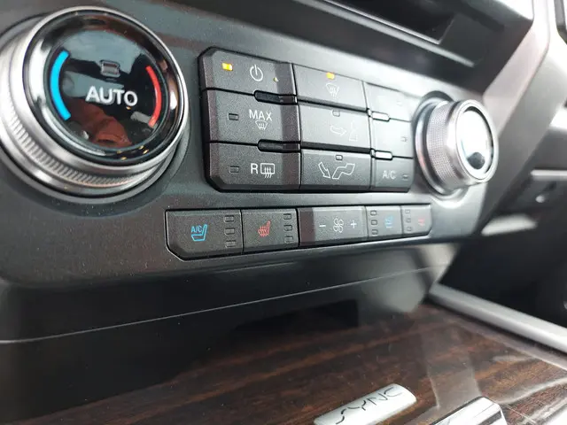 Ford F-150 USA 3.5 V6 Ecoboost SuperCab 2016 Benzine 31