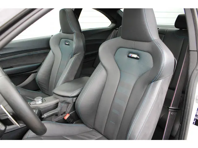 BMW M2 2-Serie Coupé DCT Competition 2020 Benzine 3