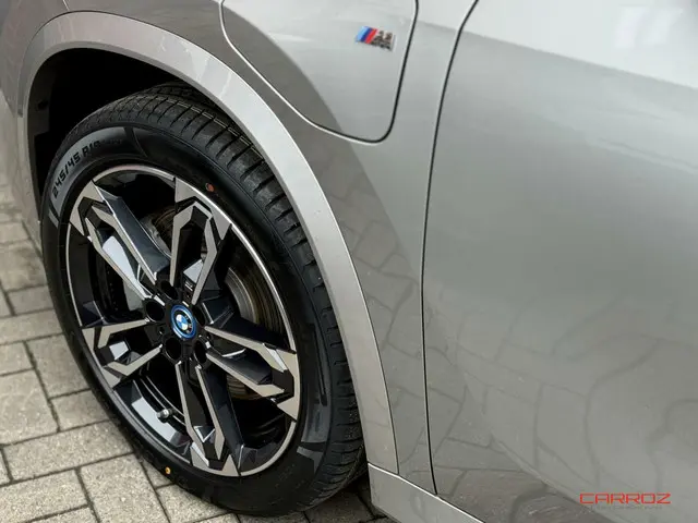 BMW X1 xDrive30e M Sport Pano 2023 Hybride Benzine 19