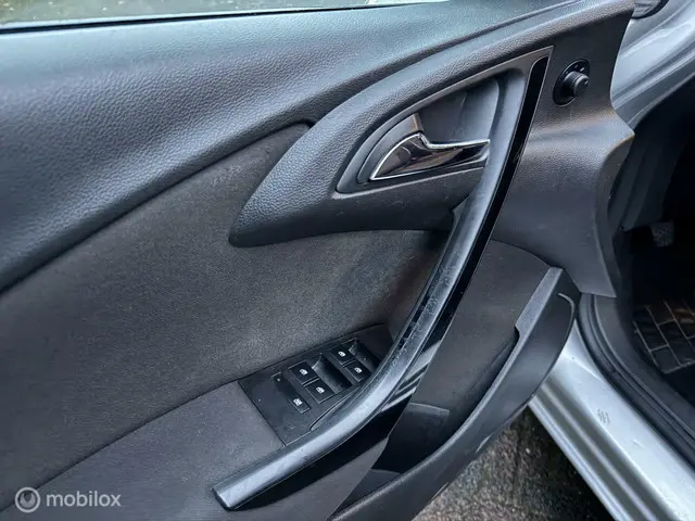 Opel Astra 1.4 Turbo 150PK/NAVI/PDC/DO/NWE APK 2014 Benzine 9