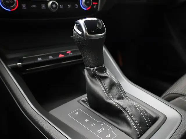 Audi Q3 40 TFSI 190pk quattro S Line 2022 Benzine 12