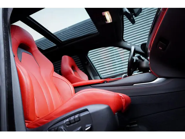 BMW X5 M 2018 Benzine 18