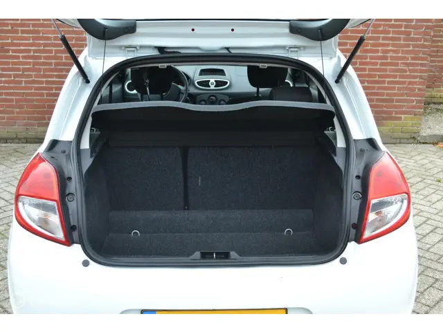 Renault Clio 1.2 Yahoo 2012 Benzine 10