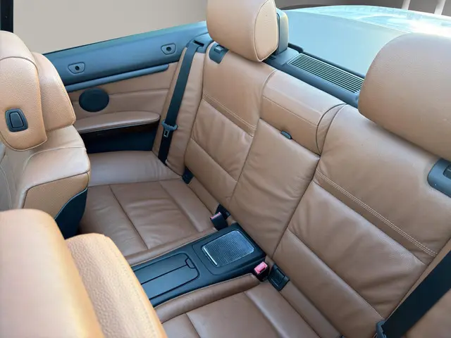 BMW 3 Serie 328i cabrio Xenon Automaat 2013 Benzine 8