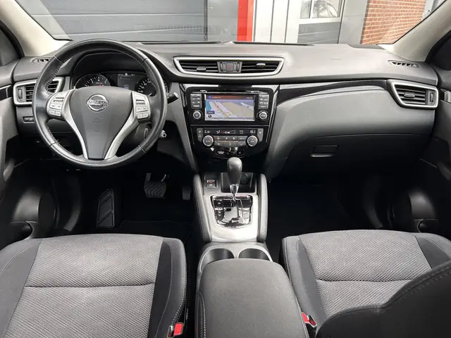Nissan QASHQAI 1.2 Business Edition 2017 Benzine 12