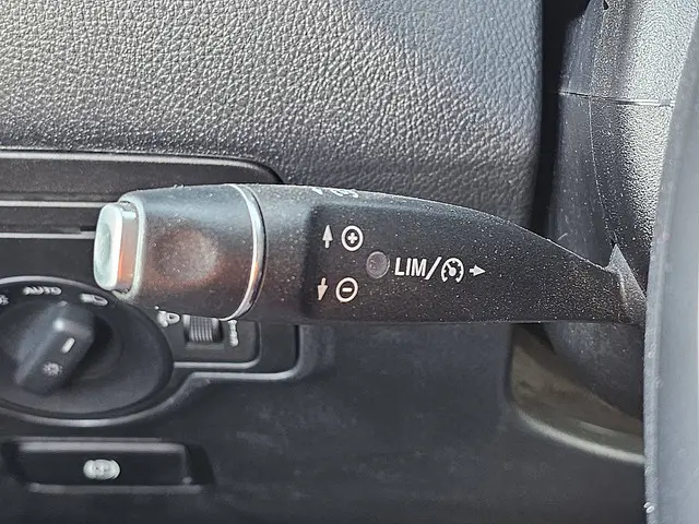 Mercedes-Benz Vito 114 2021 Diesel 12