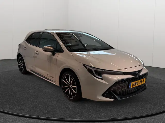 Toyota Corolla Hybrid 180 GR Sport 2025 Hybride Benzine 2