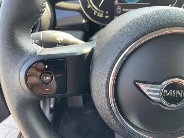 MINI One Mini 1.5 5d Yours 2021 Benzine 14