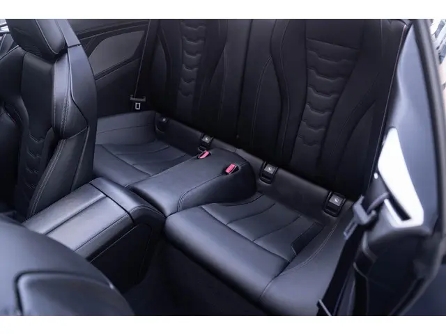 BMW 8 Serie 840d xDrive High Executive 2020 Diesel 47