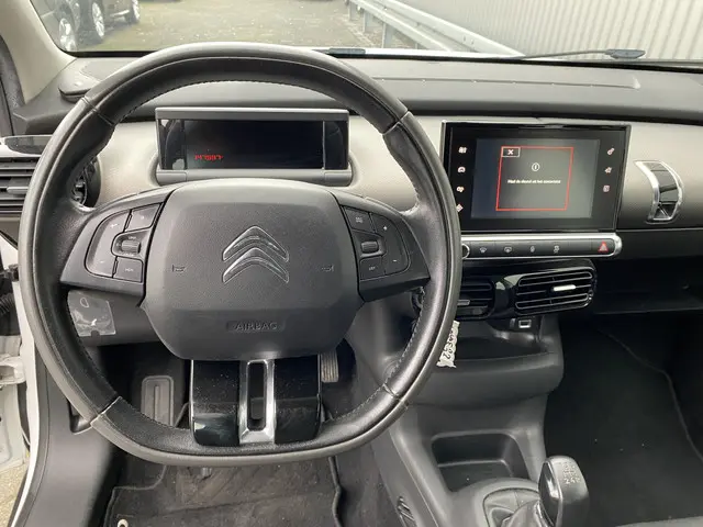 Citroën C4 Cactus 1.2 PureTech Feel 2015 Benzine 4