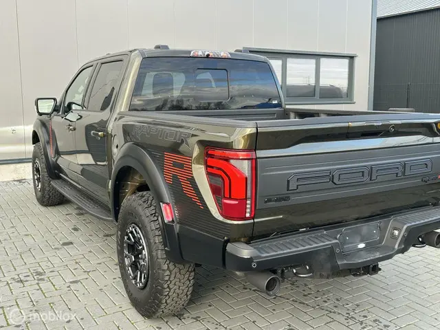 Ford F-150 USA Raptor R 5.2 V8 Supercharged 2024 Benzine 9