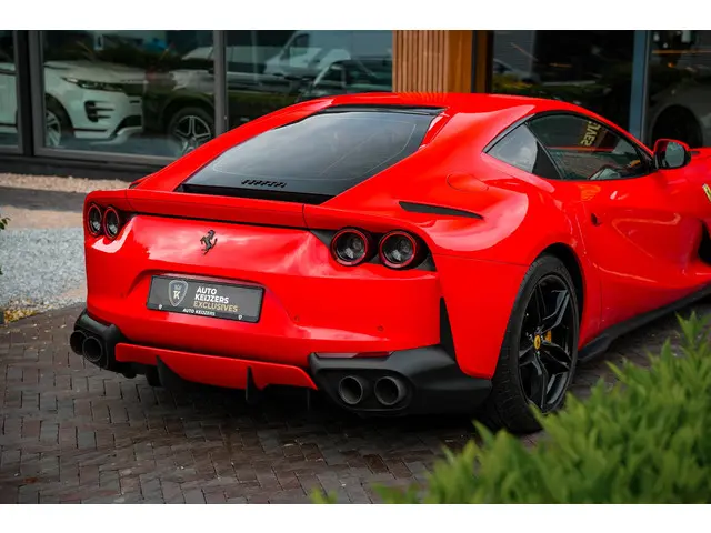 Ferrari 812 Superfast 6.5 V12 HELE 2019 Benzine 11