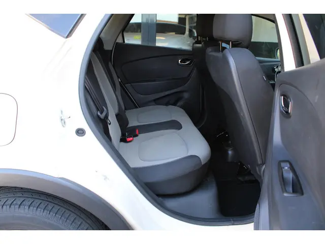 Renault Captur 0.9 TCe Zen 2016 Benzine 15