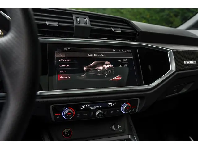 Audi RSQ3 Sportback TFSI 2021 Benzine 13