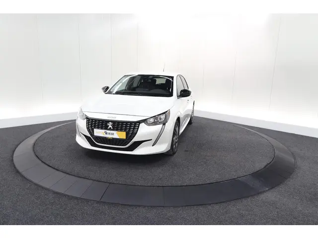 Peugeot 208 PureTech 100 EAT8 Allure Pack 2022 Benzine 69