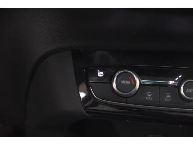 Opel Corsa 1.2 Turbo 100 Ultimate 2023 Benzine 44