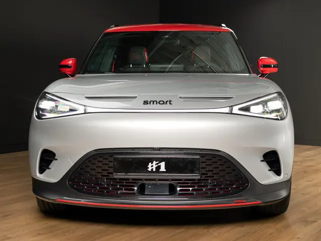 Smart #1 BRABUS 66 kWh 2025 Elektrisch 4