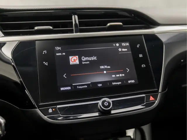 Opel Corsa 1.2 Elegance Sport 2020 Benzine 24