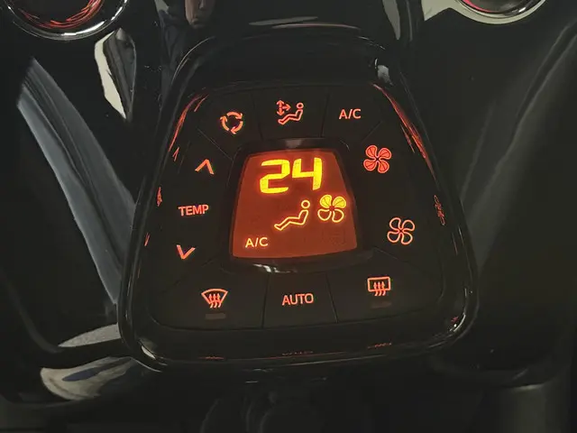 Peugeot 108 1.0 e-VTi Allure 2018 Benzine 16