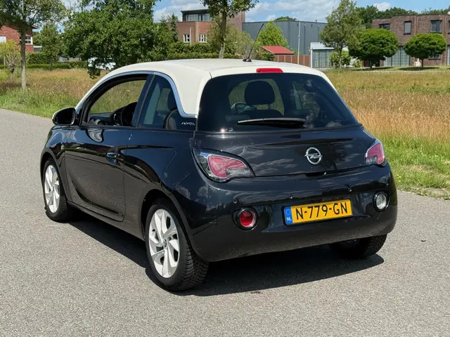Opel ADAM 1.4 | Airco | Cruise | LM | Radio | 2014 Benzine 7