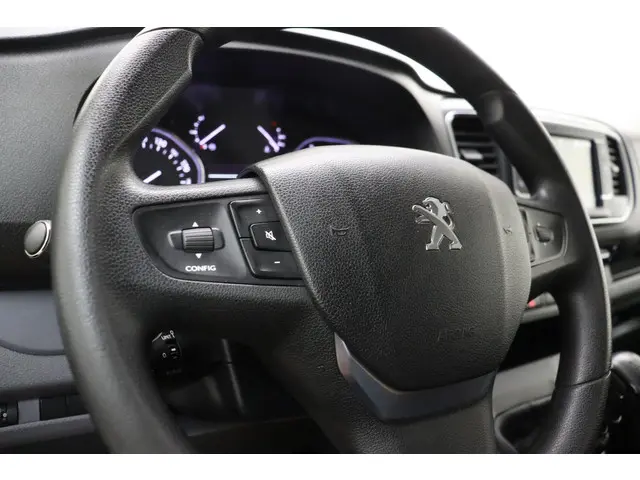 Peugeot Expert 2.0 HDI 150 DC Premium 2019 Diesel 24
