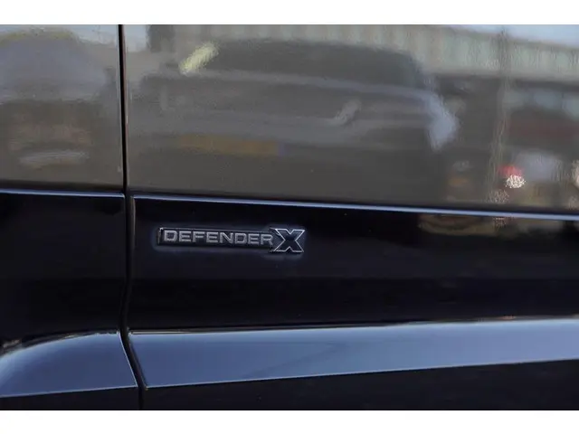 Land Rover Defender 90 3.0 P400 90 X 2021 Benzine 24