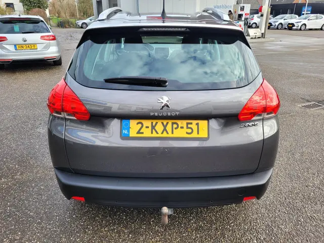 Peugeot 2008 1.2 VTi Active 2013 Benzine 5