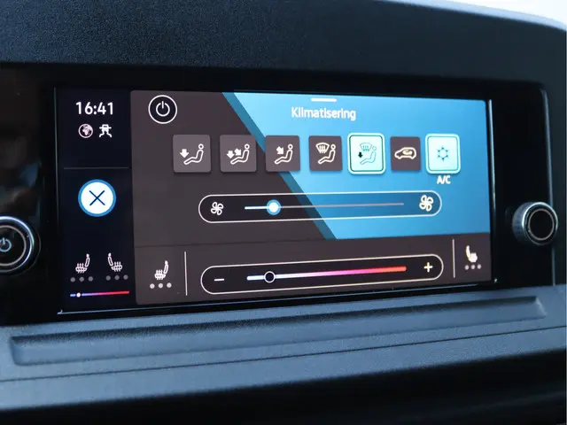 Volkswagen Caddy Cargo 2.0 TDI Comfort 2024 Diesel 33