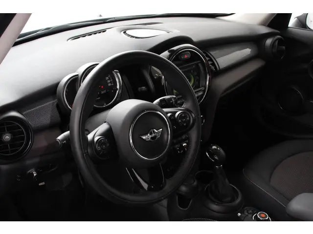 MINI Cooper 1.5 Automaat 5 drs 2018 Benzine 9