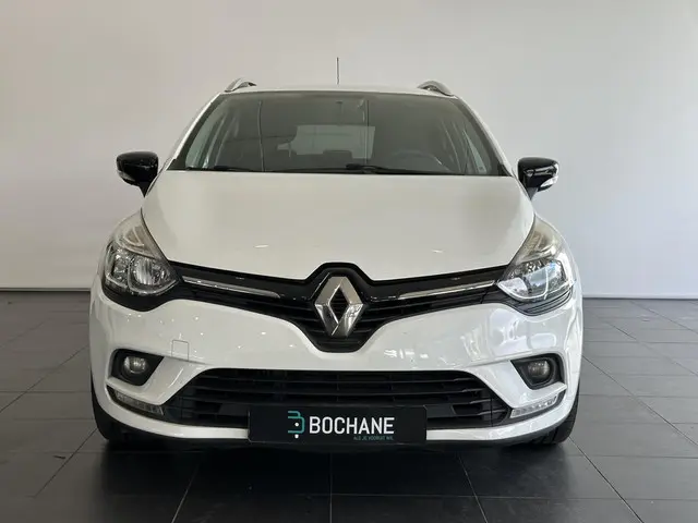 Renault Clio Estate 0.9 TCe Limited 2017 Benzine 16