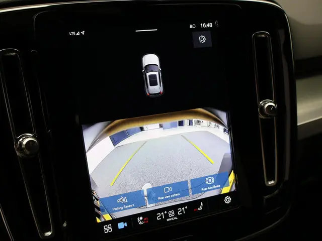 Volvo XC40 2.0 B4 Plus Dark 2024 Benzine 13