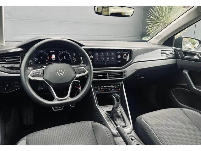 Volkswagen Polo 1.0 TSI Pano/Navi/AppleCarPlay 2023 Benzine 4