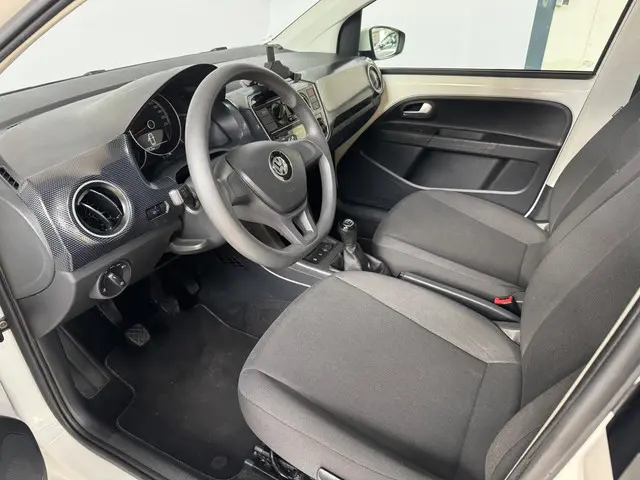 Volkswagen up! 1.0 BMT move up! 2020 Benzine 12