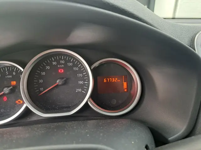 Dacia Sandero 0.9 TCe Laureate 2017 Benzine 12