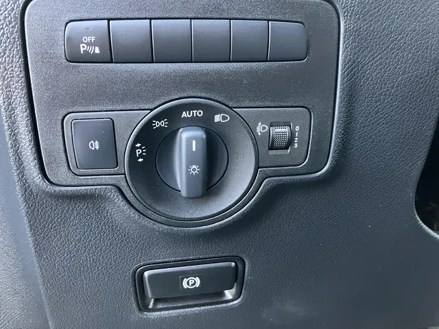 Mercedes-Benz Vito 116 CDI Extra Lang DC 2019 Diesel 29