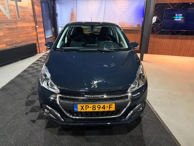 Peugeot 208 | 1.2 PureTech | Active 2019 Benzine 20