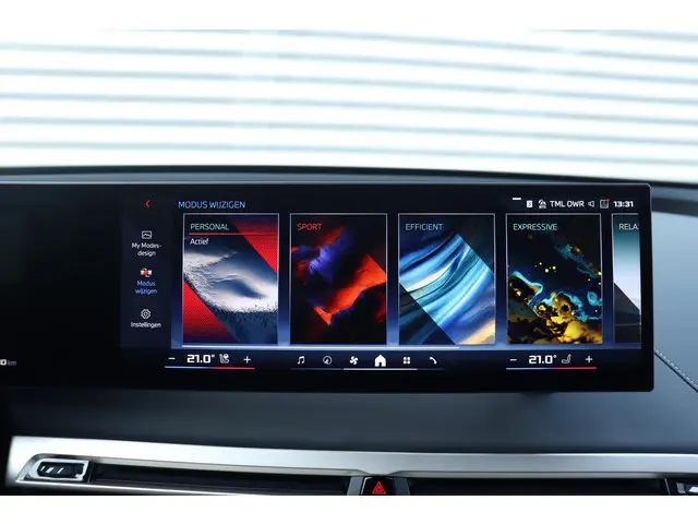 BMW iX M60 2023 Elektrisch 25