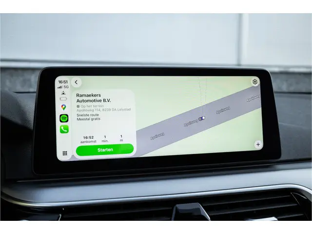 BMW 5 Serie Touring 530e 2021 Hybride Benzine 56