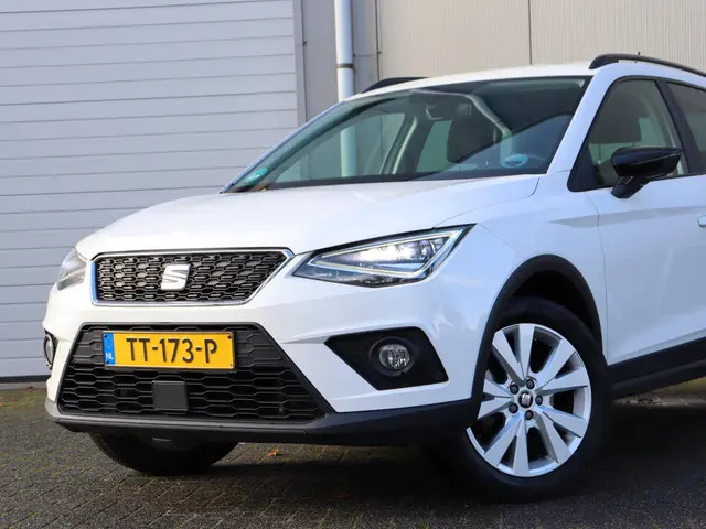 SEAT Arona 1.0 TSI Style Business Intense 2018 Benzine 7