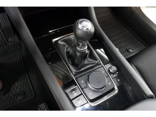 Mazda 3 2.0 e-SAG Homura Aero-pack 2023 Benzine 22