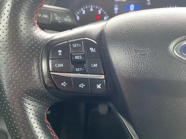 Ford Focus 1.0 EcoBoost ST Line Business 2019 Benzine 8